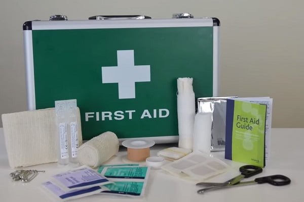 Ensure You Have These 7 Things in Your First Aid Box