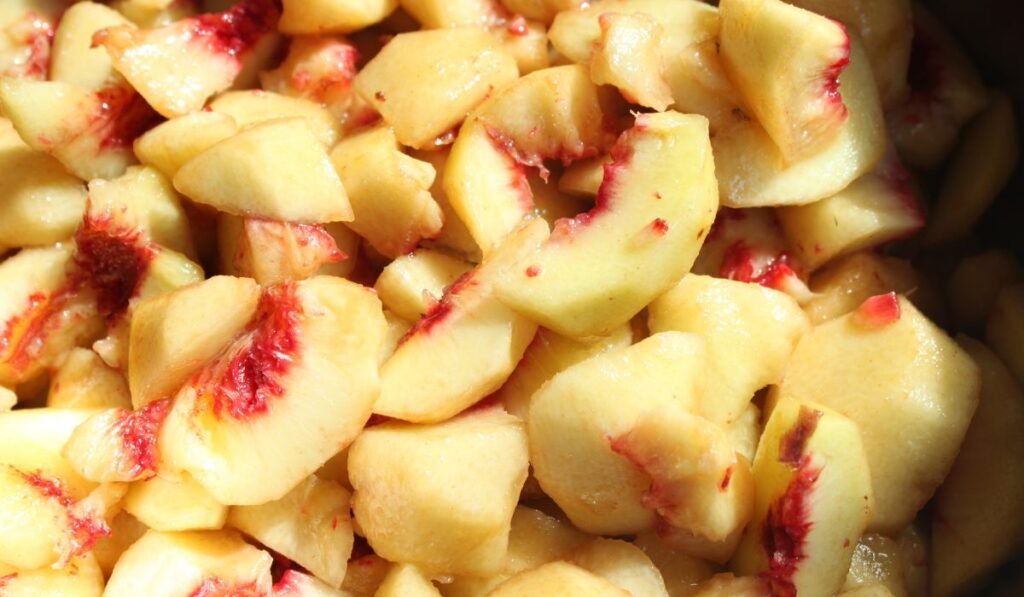 How Many Peaches Should You Feed to Your Ducks?