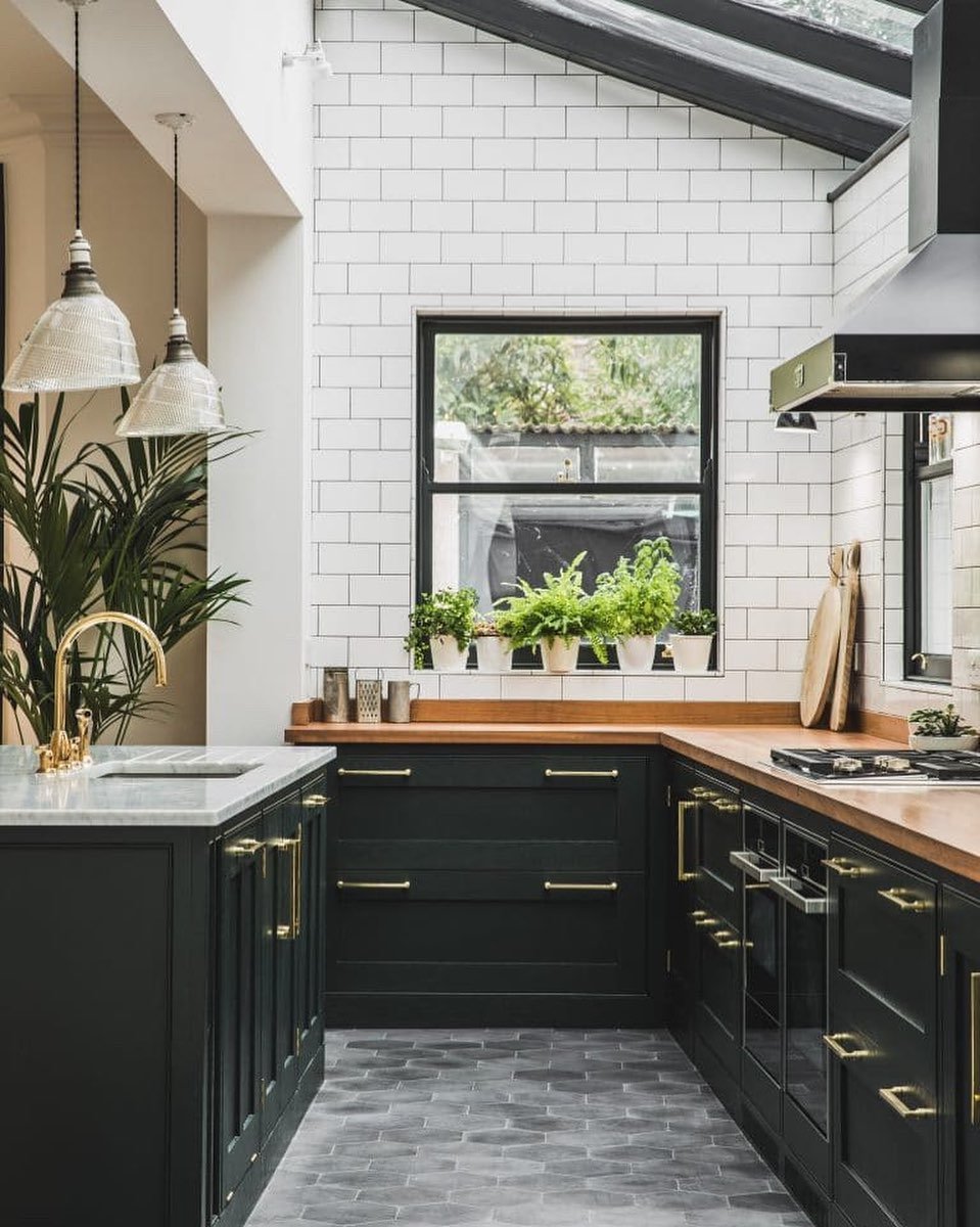 White Subway Tiles with Black Grout for Black and White Kitchen Ideas