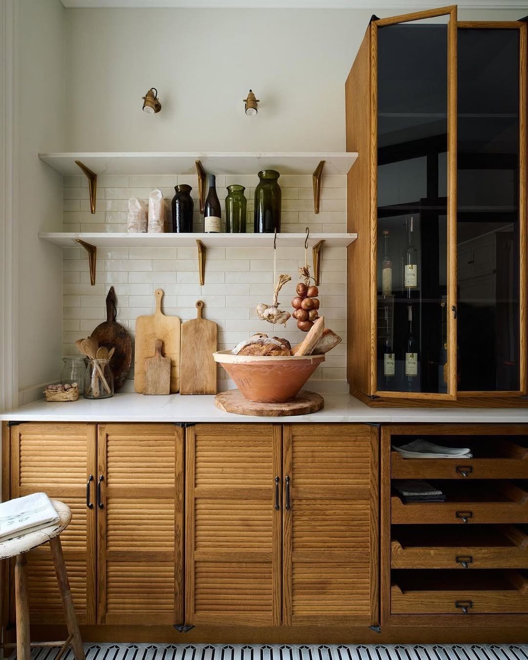 Cocooning Honey with Inspiring Kitchen Cabinet