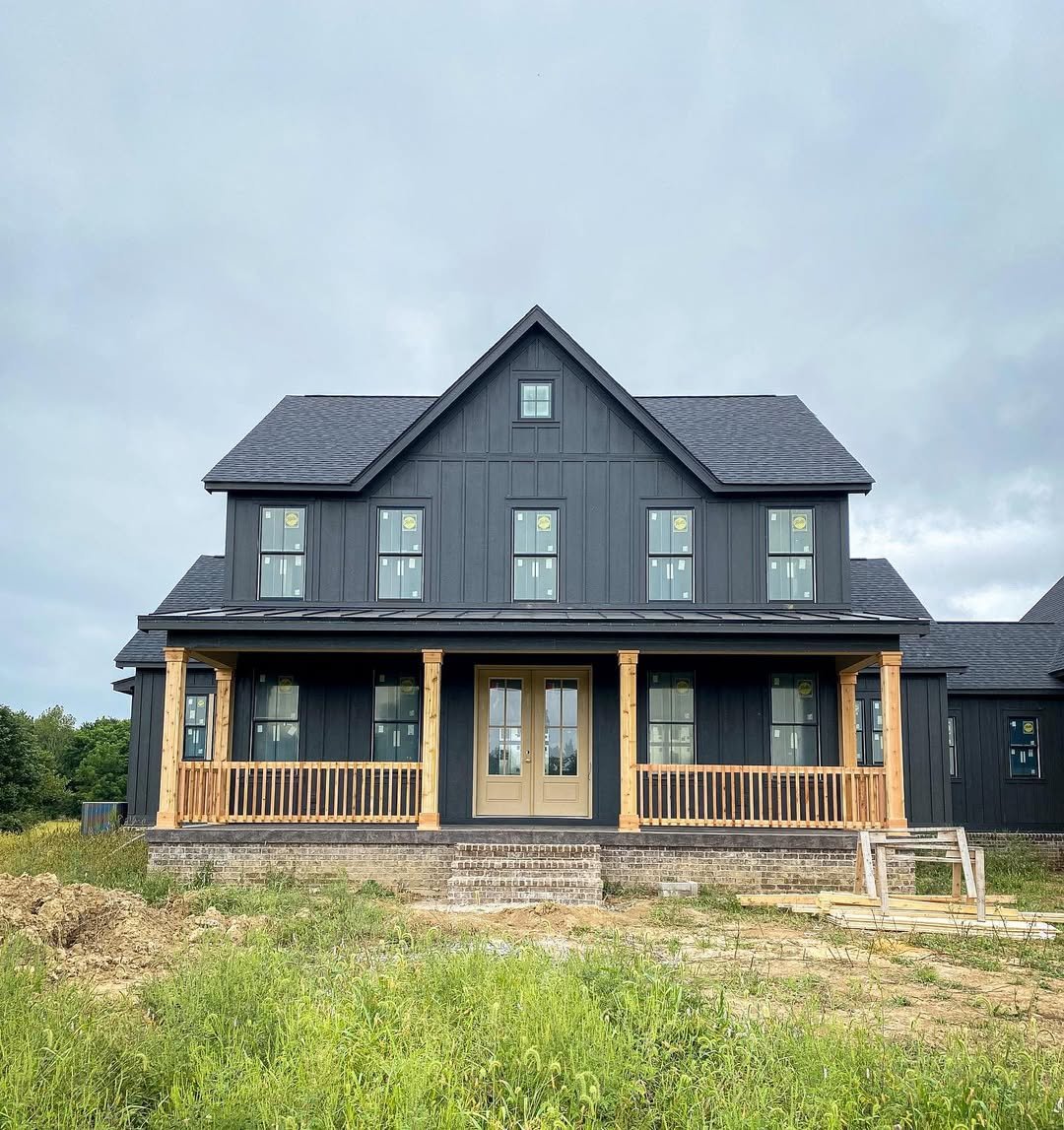 Charcoal Gray for Modern Farmhouse Exterior Colors