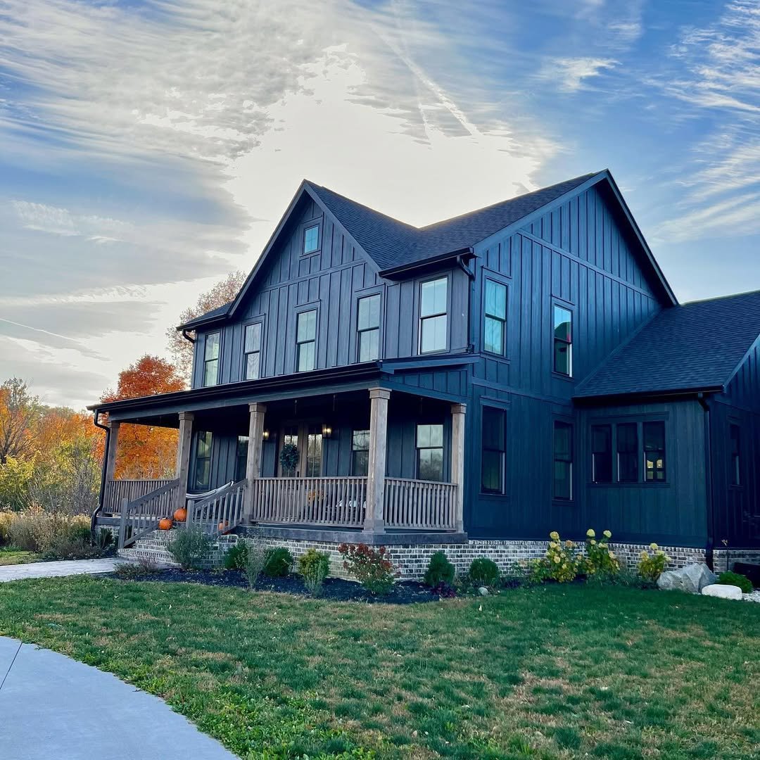 Deep Navy Blue for Modern Farmhouse Exterior Colors
