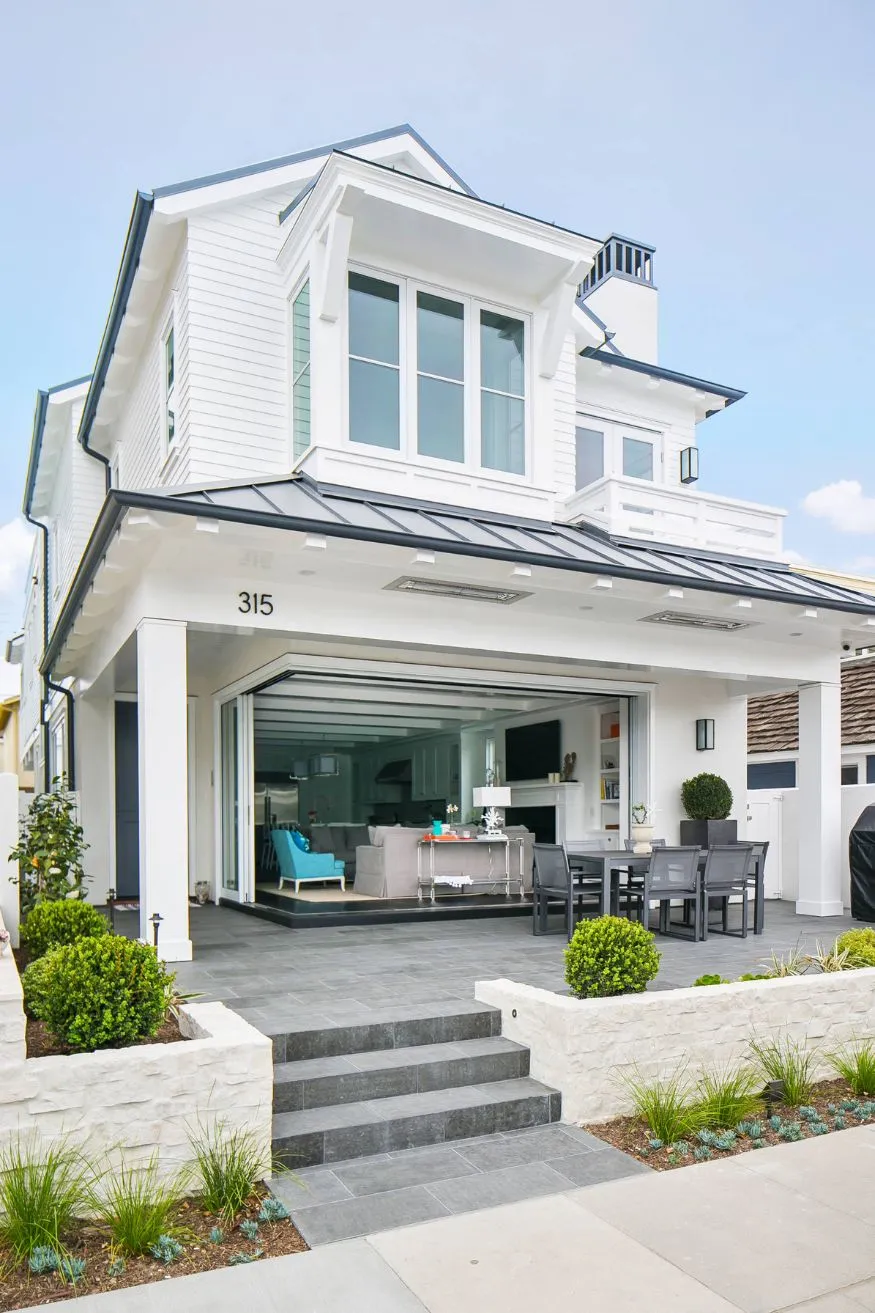 Modern Minimalist Oceanfront