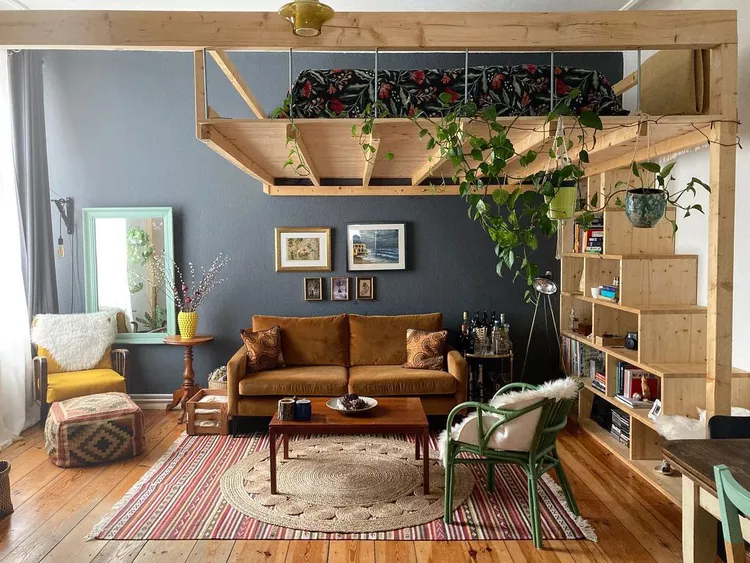 Exposed Beam in Loft Bed
