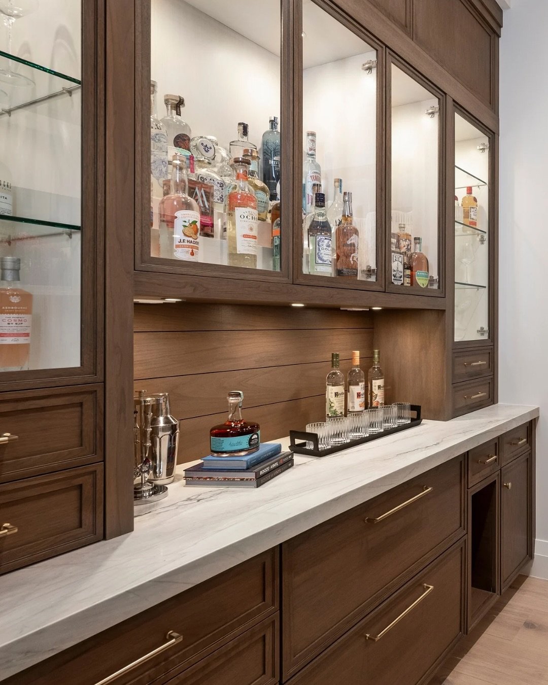 Modern Traditional kitchen Glass-Front Display