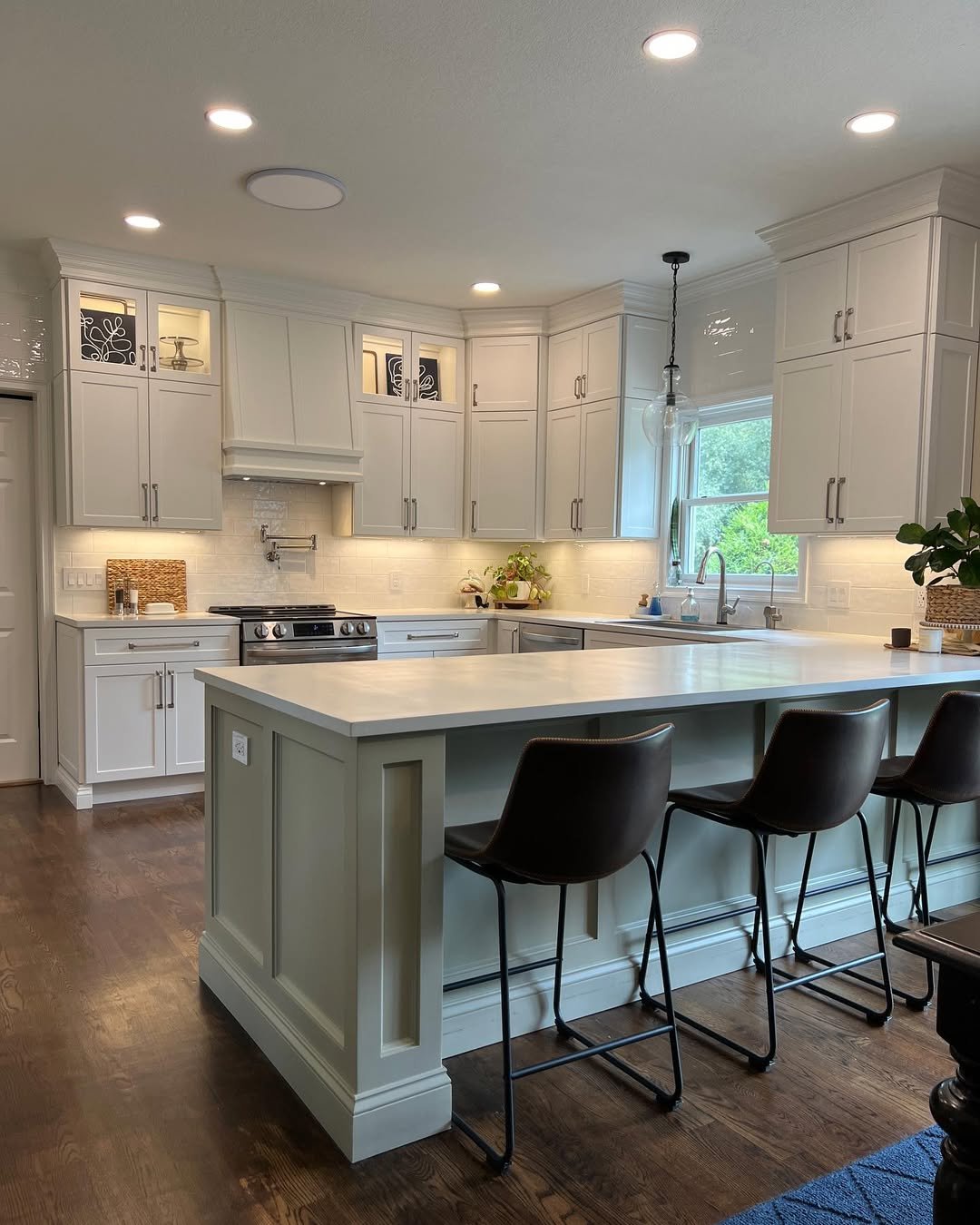 Modern Traditional kitchen Updated Crown Molding