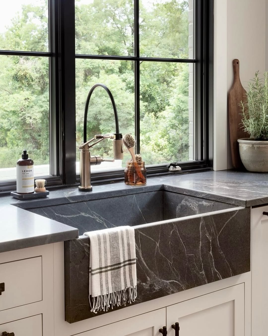 Sink Farmhouse Kitchens