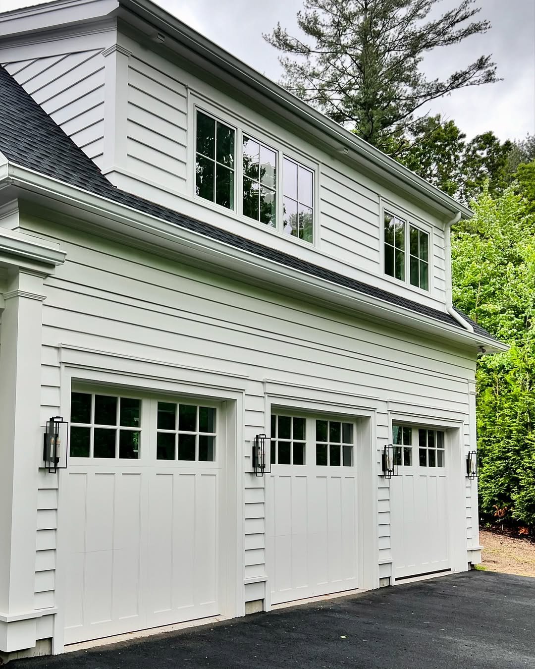 Modern Garage Doors Modern Craftsman House