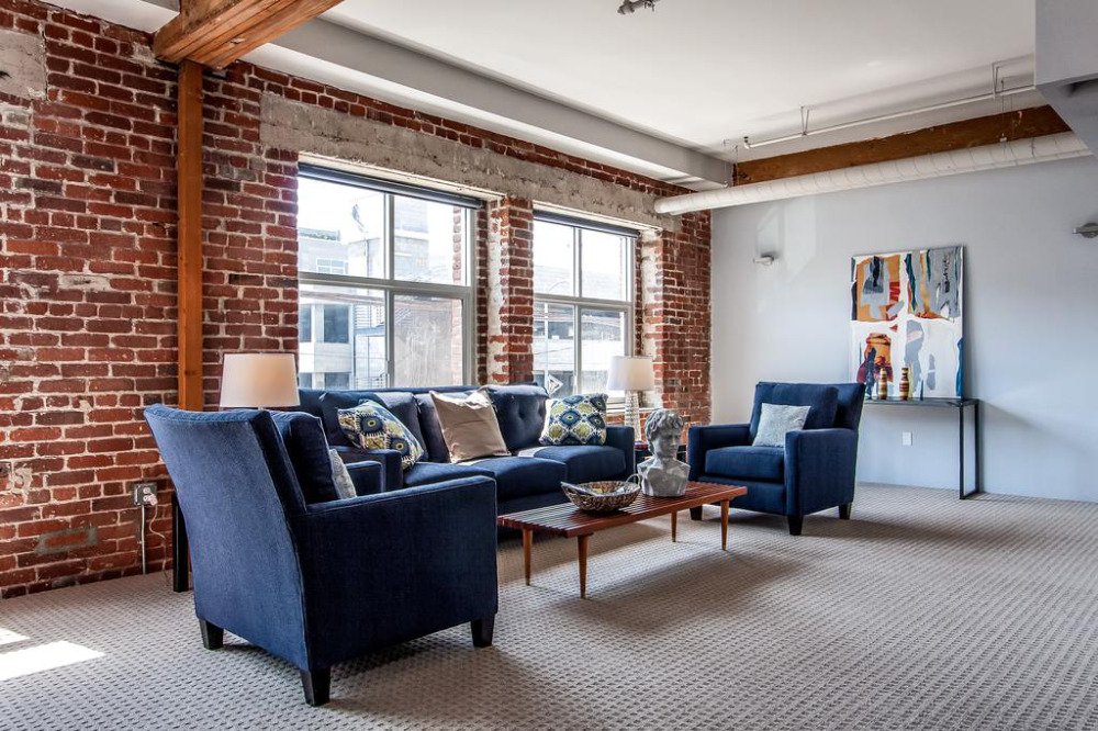 Red Brick Navy Blue for a Striking Combination