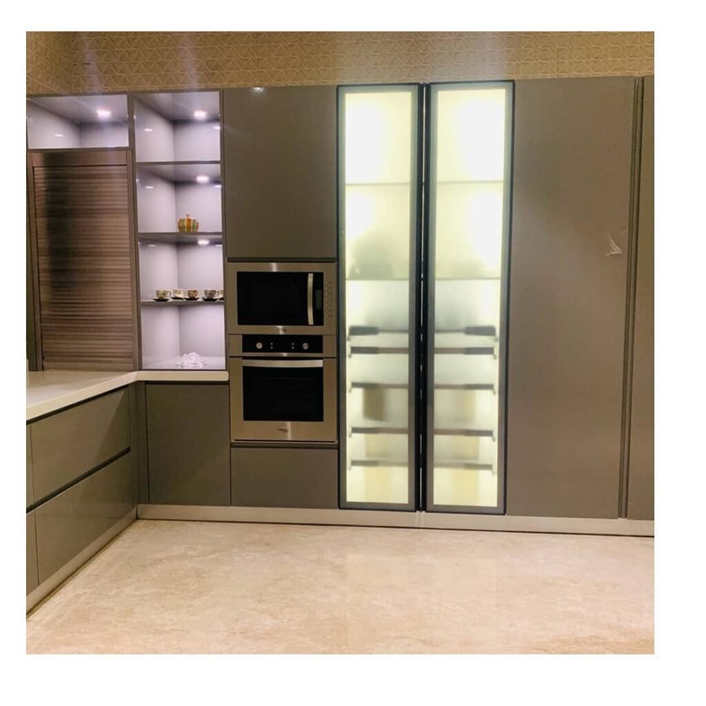 U-Shaped Kitchen Metal Accents