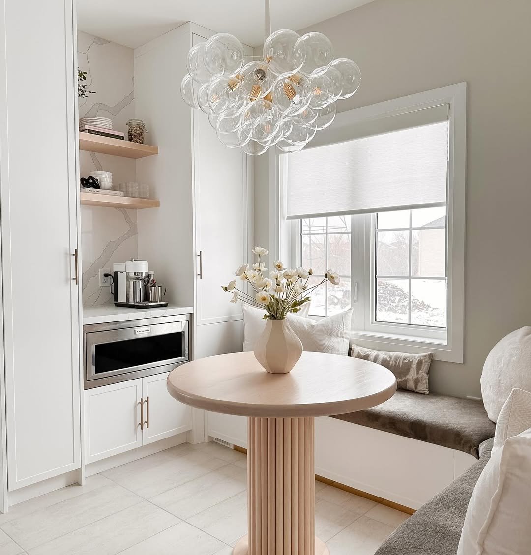 Bright Tiles Corner Breakfast Nook