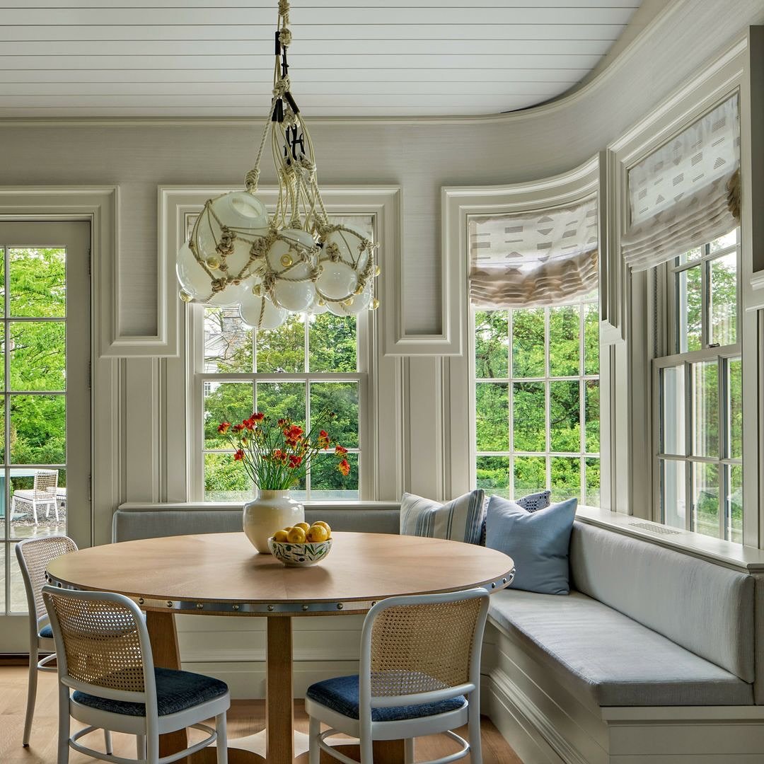 Eco-Friendly Corner Breakfast Nook