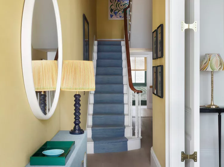 Small Narrow Hallway with Maximize Vertical Space