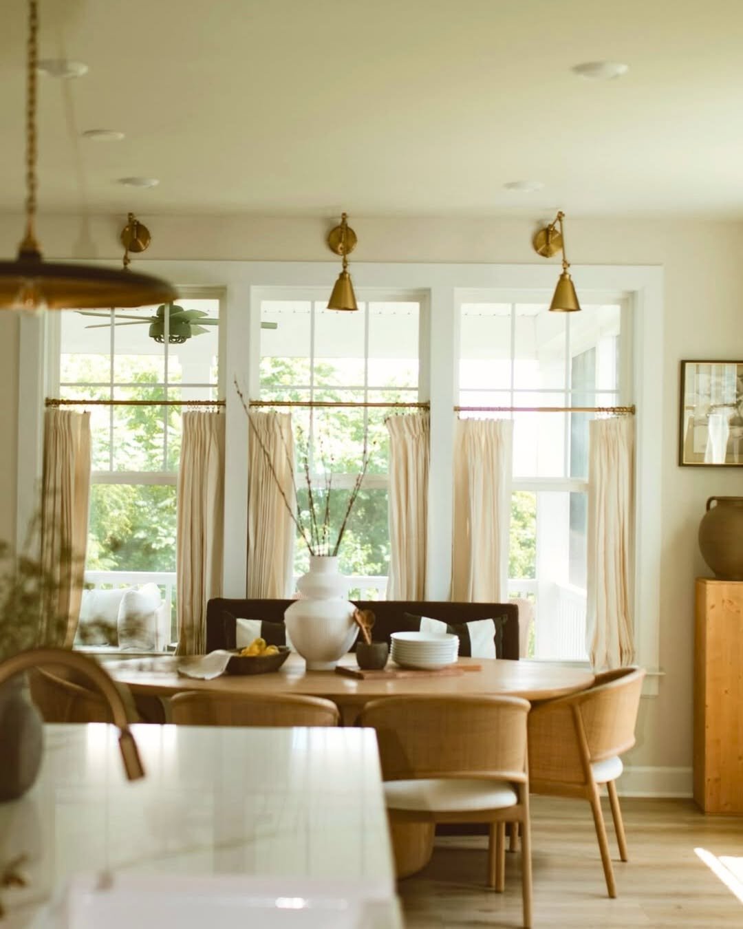 Warm Lighting for Cozy Breakfast Nook