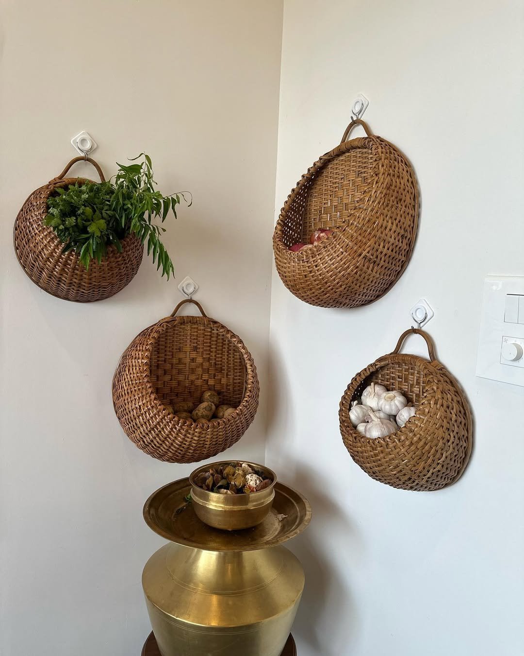 kitchen wall storage Decorative Baskets for Fruit and Veggies