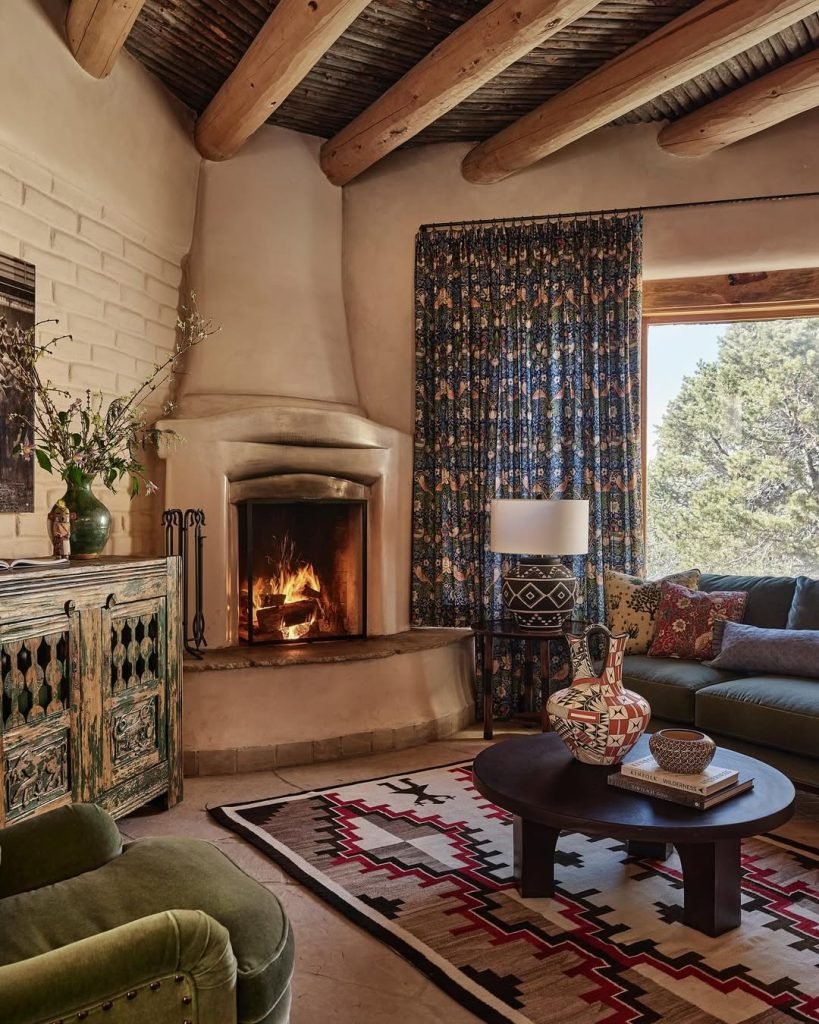 French Living Room Designs