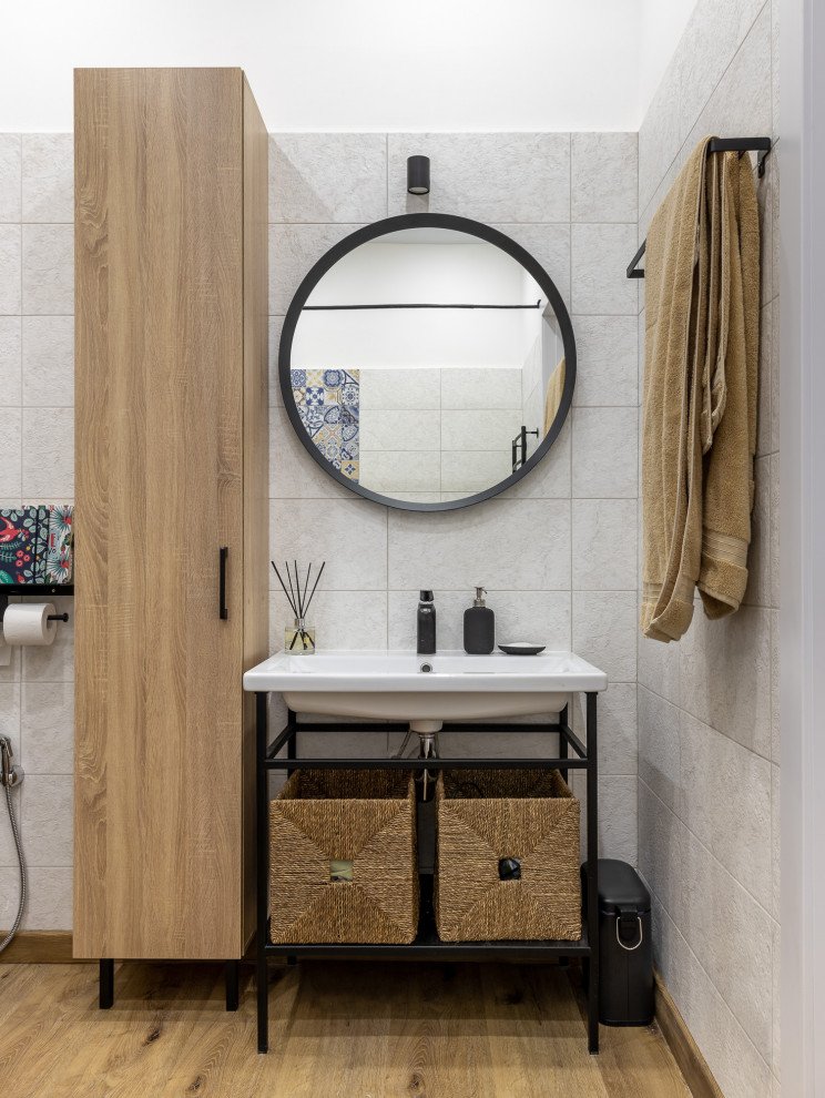 Functional Layout for Nordic Bathroom