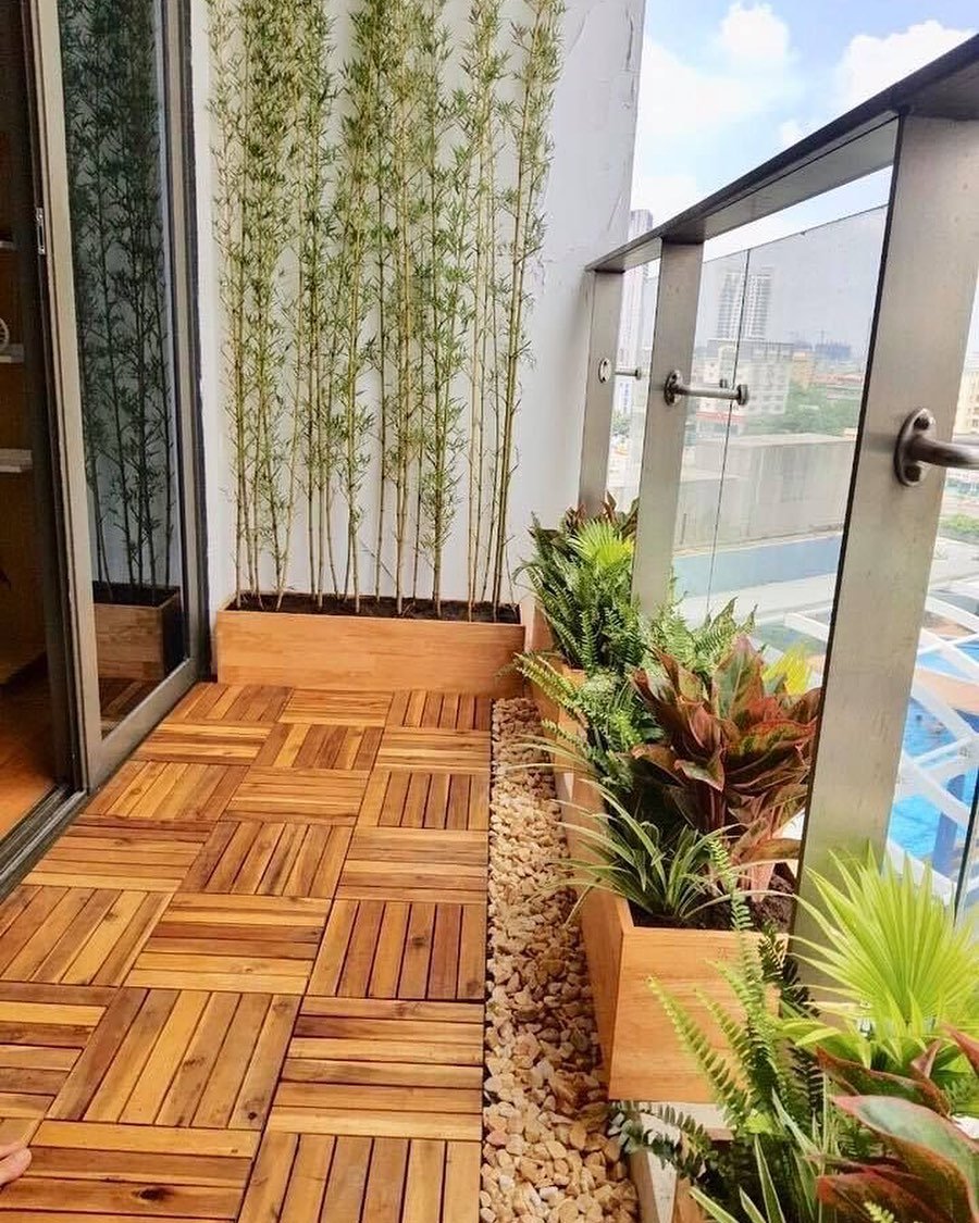 Minimalism coastal balcony decor
