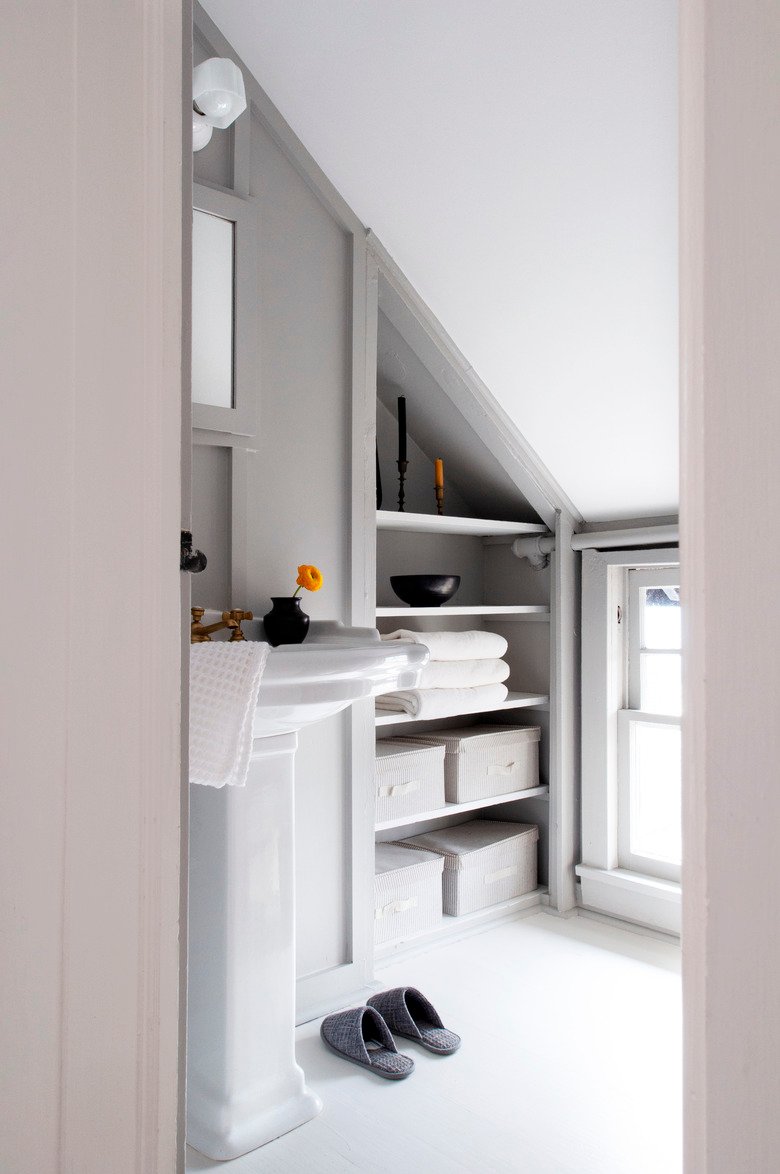 Shelves Scandinavian bathroom decor