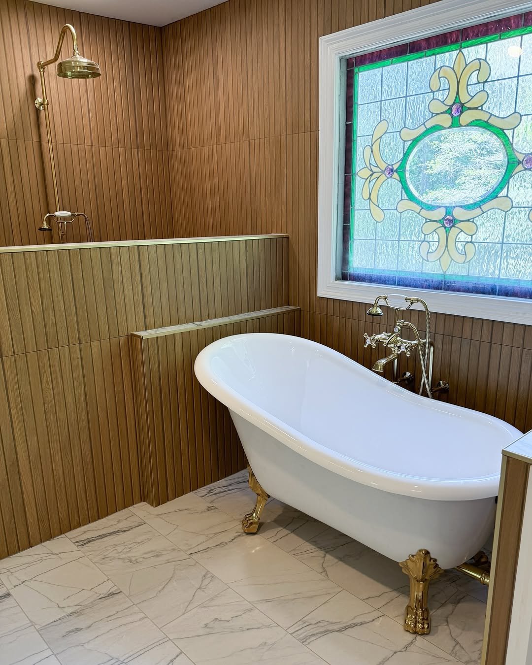 Unique Fixtures in Bathroom