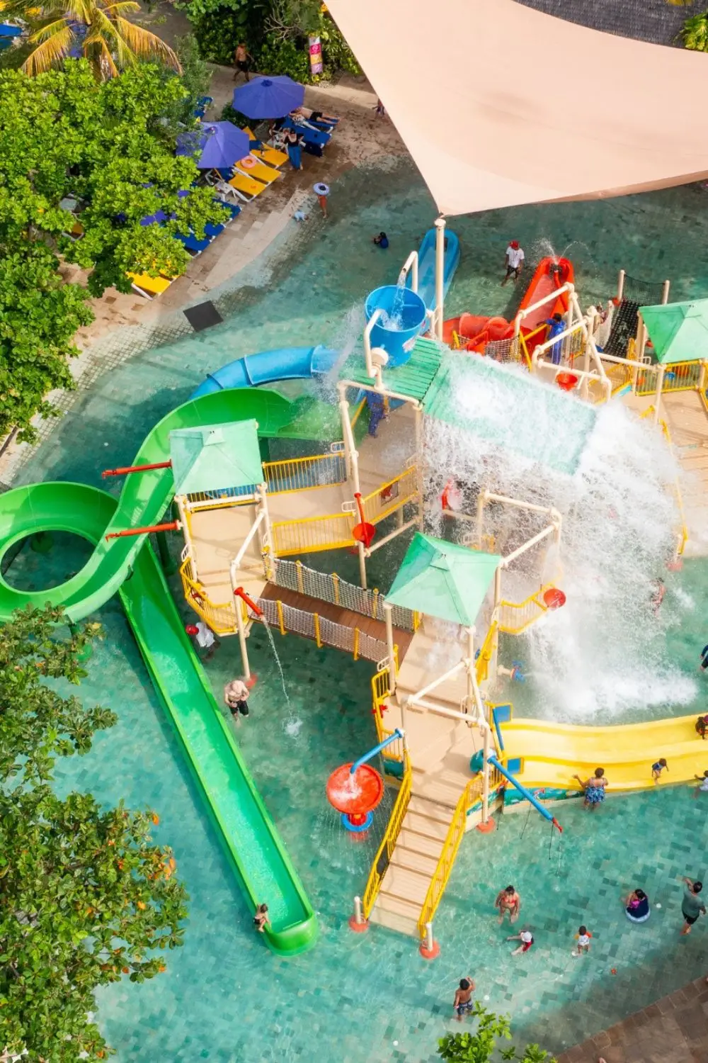 Water Play Zone