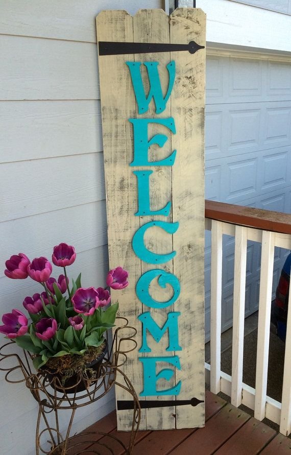 Welcome Signs in Coastal Balcony Decor