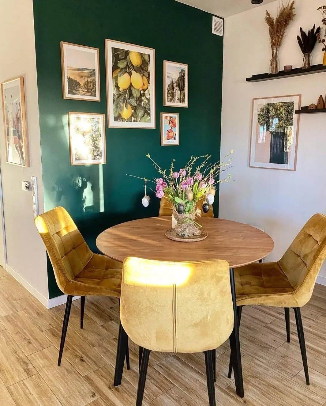 Display with Wall-to-Wall Impact Dining Room Gallery Wall
