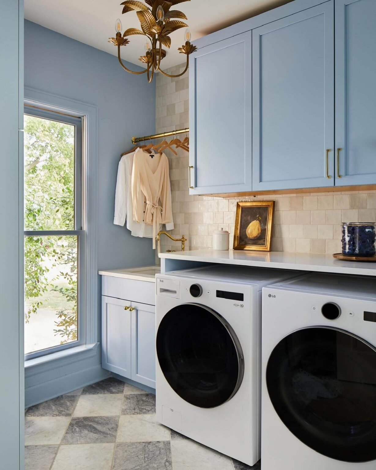 19 Clever Laundry Room Drying Rack Ideas That Maximize Space And Style ...