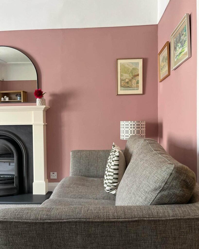13. Muted Mauve for Modern Coziness