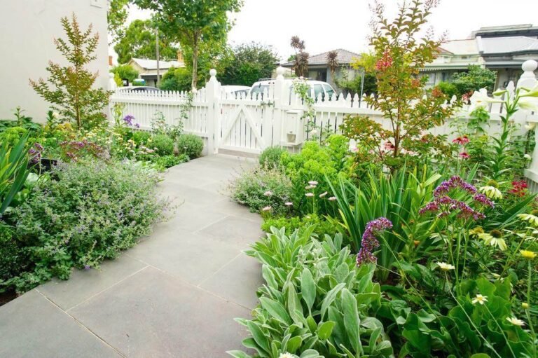 23 Stunning Front Pathway Ideas To Instantly Boost Your Curb Appeal ...