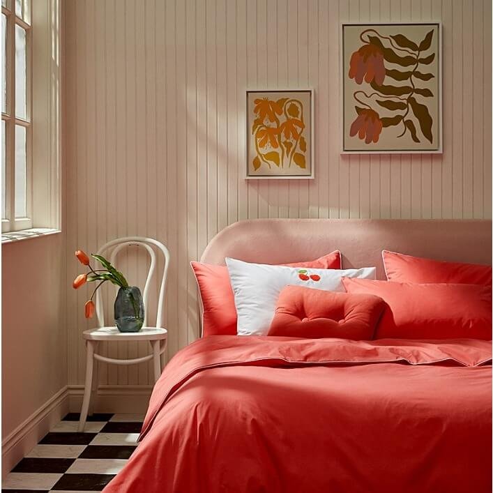 Romantic Vintage Charm with Bedroom Gallery Wall