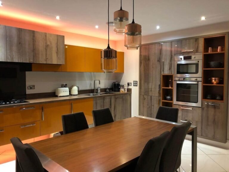 25 Vibrant Orange Kitchen Ideas To Brighten Up Your Cooking Space ...