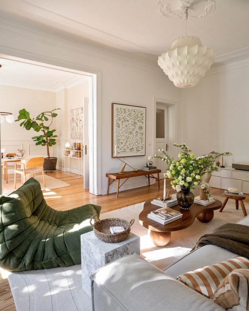 3. Effortless Organic Modern with a Lounge Vibe
