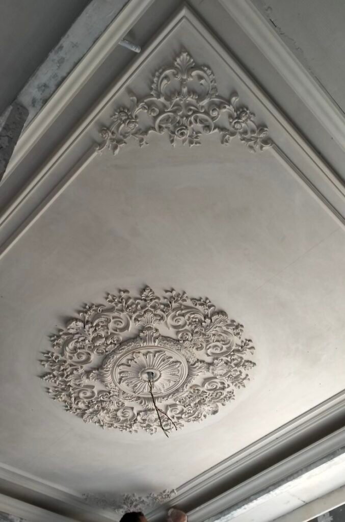 How To Make Your Home Aesthetic With These Simple False Ceiling Designs ...