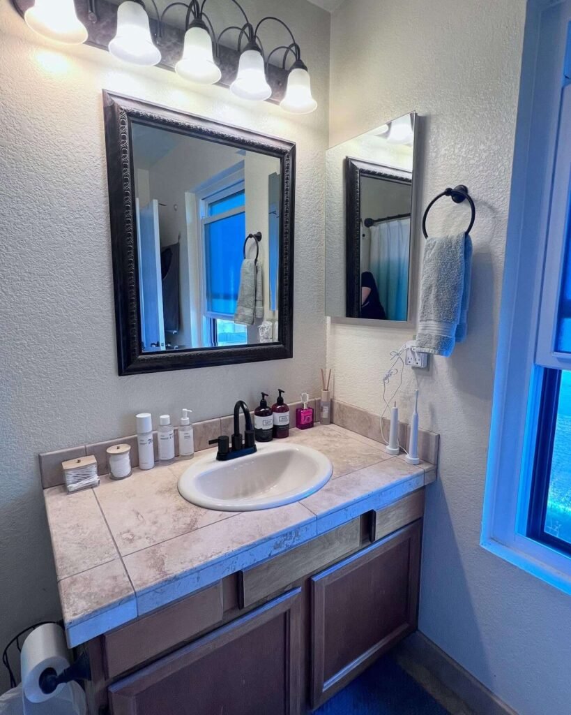 11. Keep Your Counter Minimal and Functional