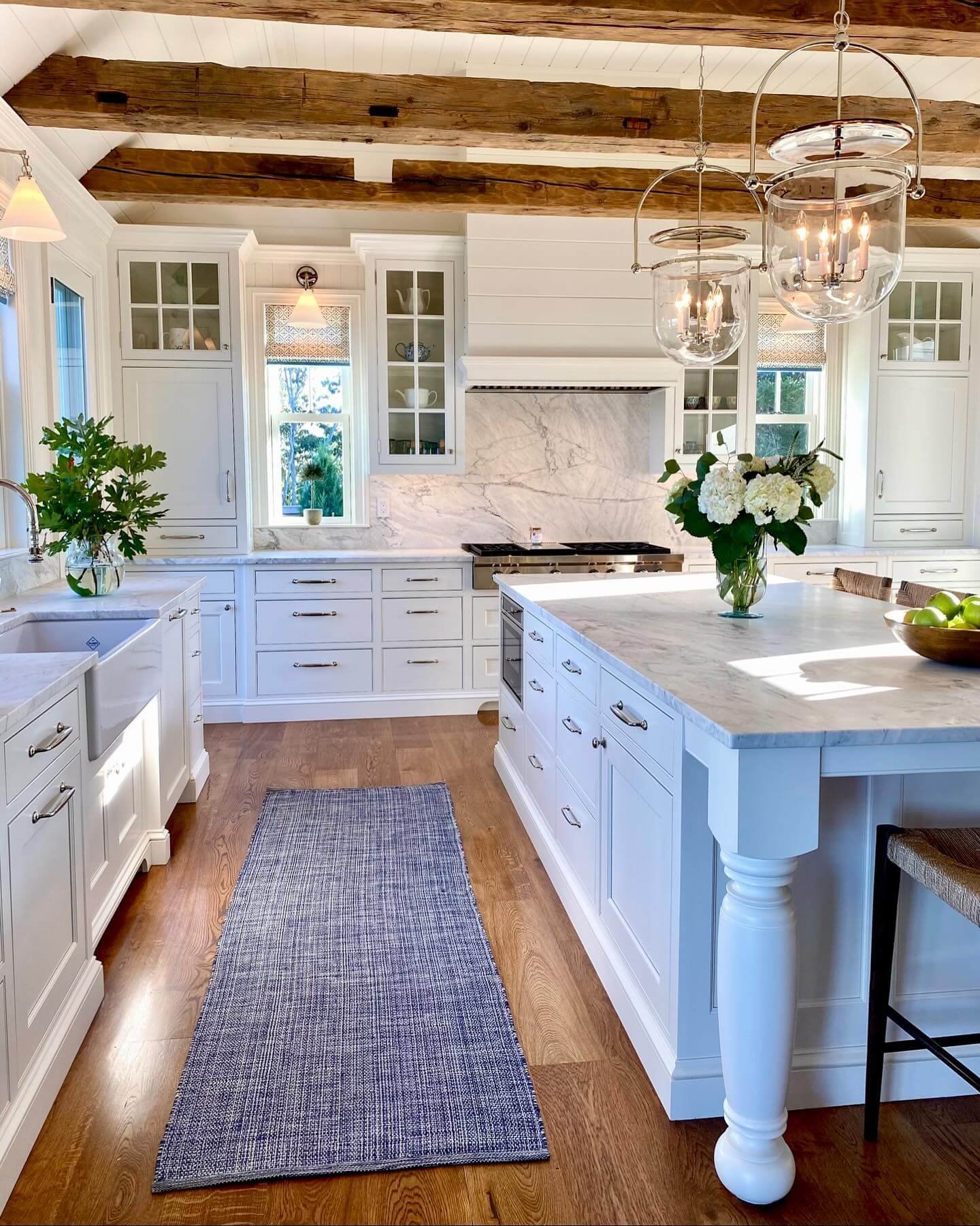 Bright White Kitchen with Traditional Style Kitchen 