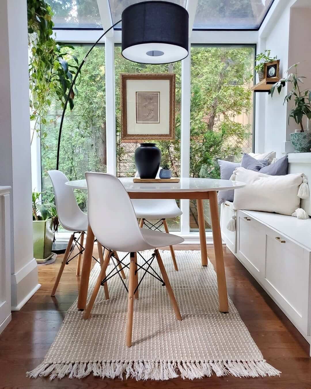 Fresh and Bright with Dining Nook