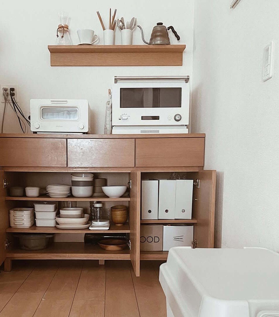 Open Storage with Seamless Kitchen Cupboard Organization Hacks
