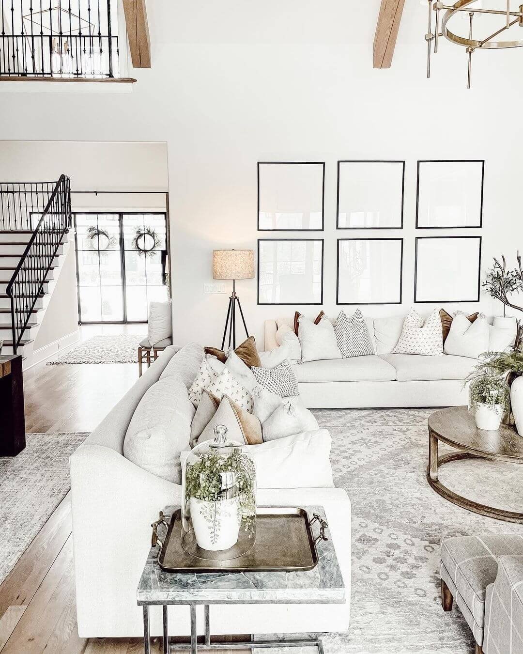 Boho Farmhouse with Bright White Décor