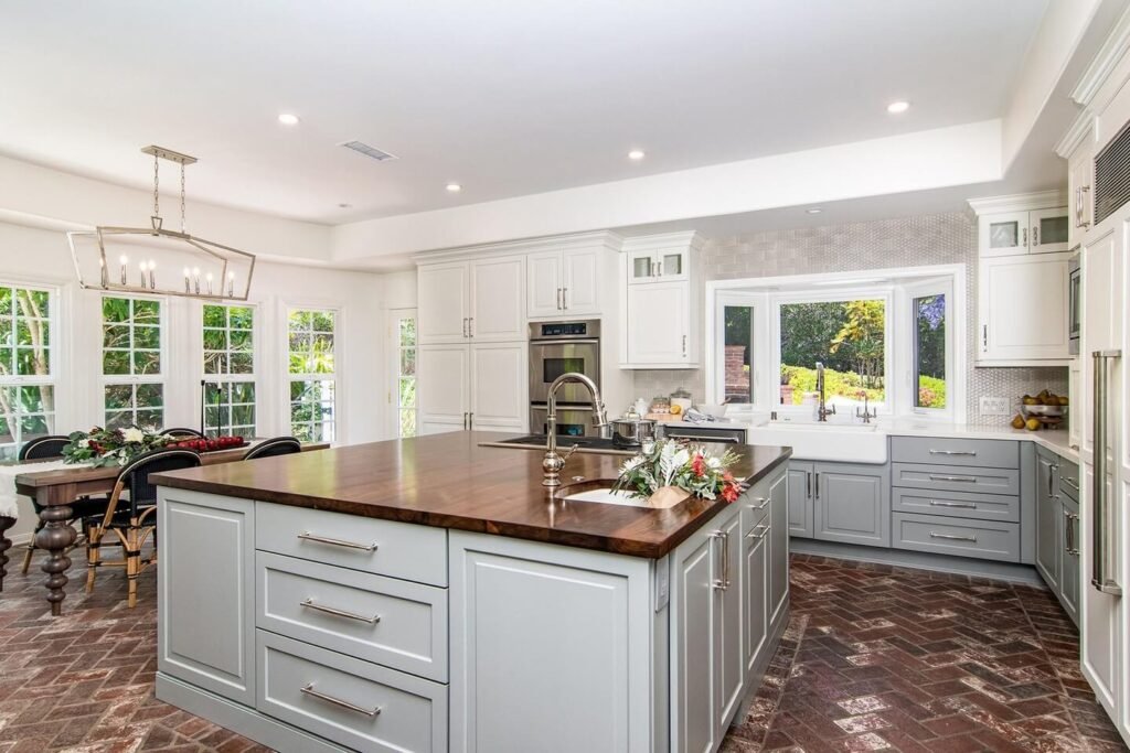 Traditional Style Kitchen Ideas That Blend Comfort, Class, And Timeless ...
