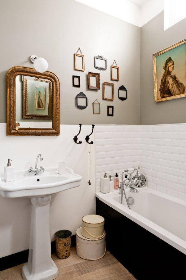 Earthy Bathroom Gallery Wall Ideas