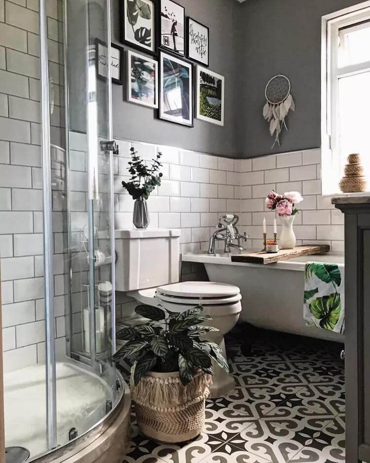 Gilded Layers of Classical Art Bathroom Gallery Wall Ideas
