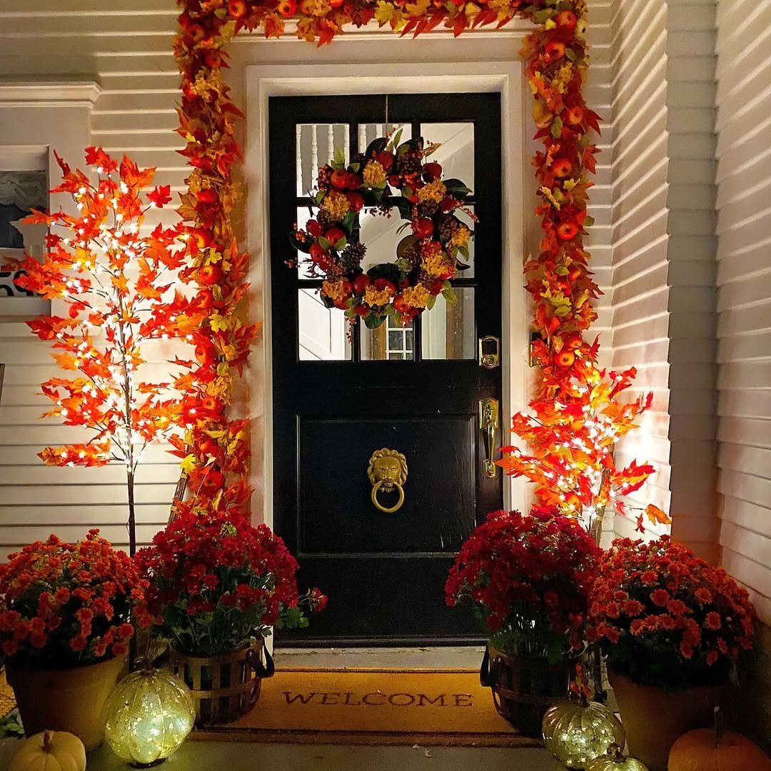 Autumn Leaf Garland in Fall Decor