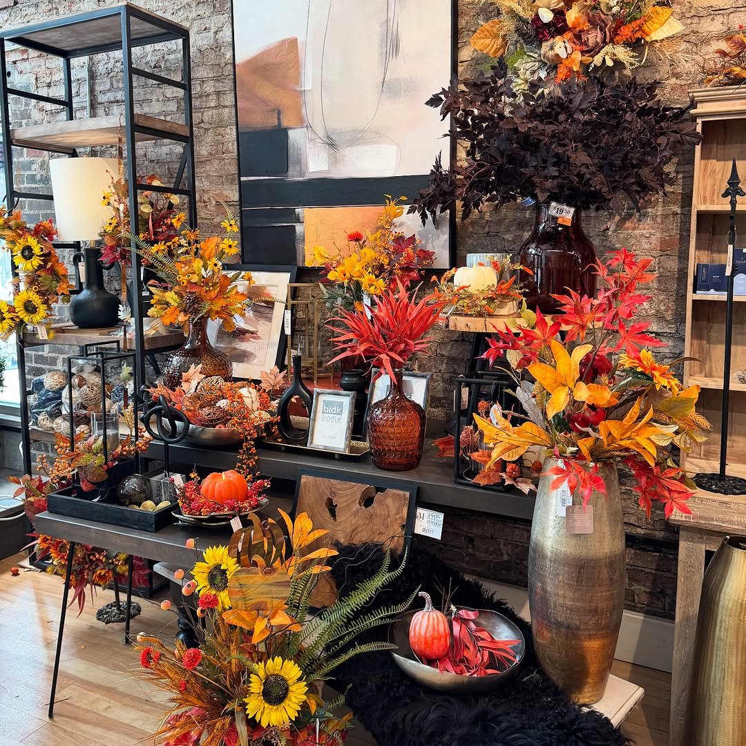Fall Floral Arrangements in Fall Decor