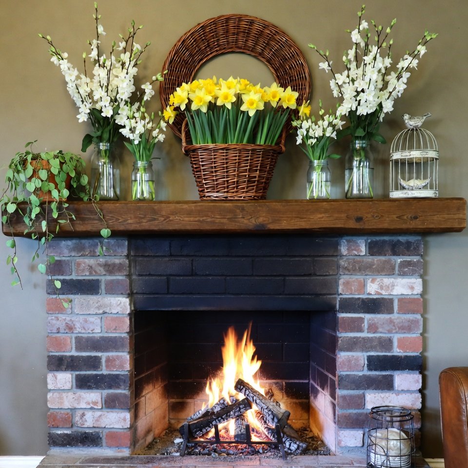 Spring Fireplace Mantle Decor Ideas